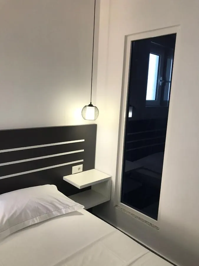 Hotel Villa Ruci Ksamil Aparthotel