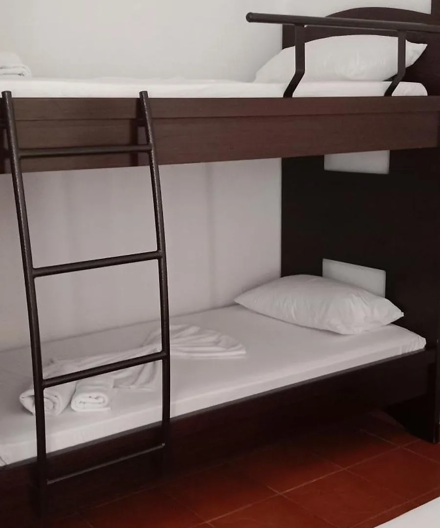 Hotel Villa Ruci Ksamil 0*,