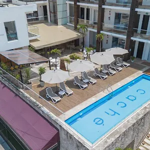 https://hotel-cache.quintano-roohotels.com