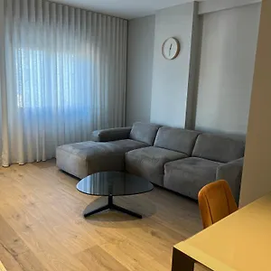 https://skanderbeg-square-central-apartment.hotels-in-tirana.com